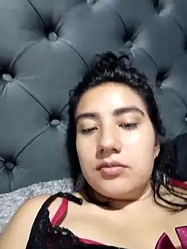 Snapshot of Hellen_Alex chatting on March 14, 2025, 1:24 pm Hellen Alex online show from March 14, 2025, 1:24 pm