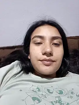 Snapshot of Hellen_Alex chatting on May 13, 2026, 2:25 pm Hellen Alex online show from May 13, 2026, 2:25 pm