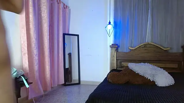 Snapshot of max_ashley_mds chatting on March 14, 2025, 3:47 pm max ashley mds online show from March 14, 2025, 3:47 pm