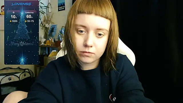 Snapshot of June_shy0 chatting on December 4, 2024, 8:12 am June shy0 online show from December 4, 2024, 8:12 am