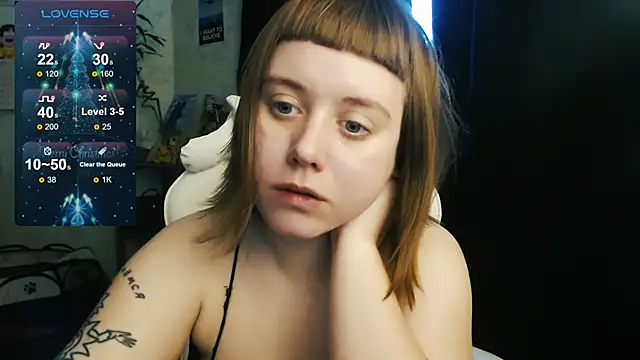 Snapshot of June_shy0 chatting on December 11, 2024, 8:36 am June shy0 online show from December 11, 2024, 8:36 am