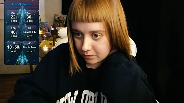 Snapshot of June_shy0 chatting on December 18, 2024, 11:02 am June shy0 online show from December 18, 2024, 11:02 am