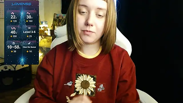 Snapshot of June_shy0 chatting on December 19, 2024, 11:18 am June shy0 online show from December 19, 2024, 11:18 am