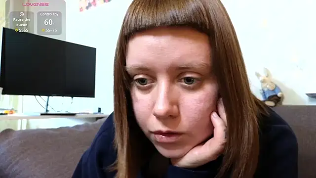 Snapshot of June_shy0 chatting on February 26, 2025, 11:09 am June shy0 online show from February 26, 2025, 11:09 am