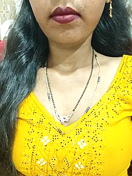 Snapshot of Sharmila-Singh chatting on June 21, 2026, 7:55 am Sharmila-Singh online show from June 21, 2026, 7:55 am