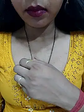 Snapshot of Sharmila-Singh chatting on June 30, 2026, 6:31 pm Sharmila-Singh online show from June 30, 2026, 6:31 pm