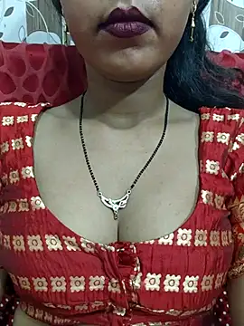 Snapshot of Sharmila-Singh chatting on July 20, 2026, 7:55 am Sharmila-Singh online show from July 20, 2026, 7:55 am
