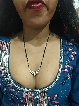 Snapshot of Sharmila-Singh chatting on July 28, 2026, 2:57 pm Sharmila-Singh online show from July 28, 2026, 2:57 pm