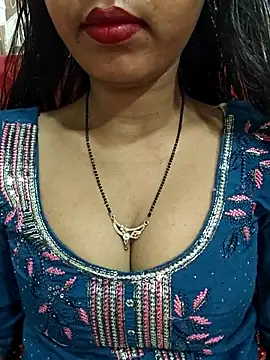 Snapshot of Sharmila-Singh chatting on August 5, 2026, 5:21 am Sharmila-Singh online show from August 5, 2026, 5:21 am
