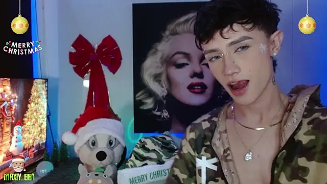 Snapshot of maxiy_001 chatting on December 20, 2024, 6:08 am maxiy 001 online show from December 20, 2024, 6:08 am