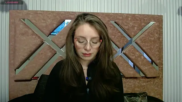 Snapshot of _isaabellaa chatting on June 19, 2026, 12:20 pm isaabellaa online show from June 19, 2026, 12:20 pm