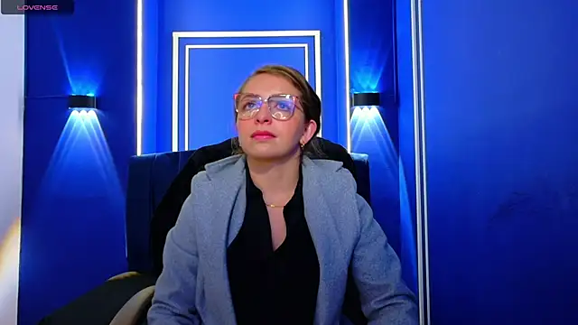 Snapshot of _isaabellaa chatting on June 26, 2026, 3:27 pm isaabellaa online show from June 26, 2026, 3:27 pm