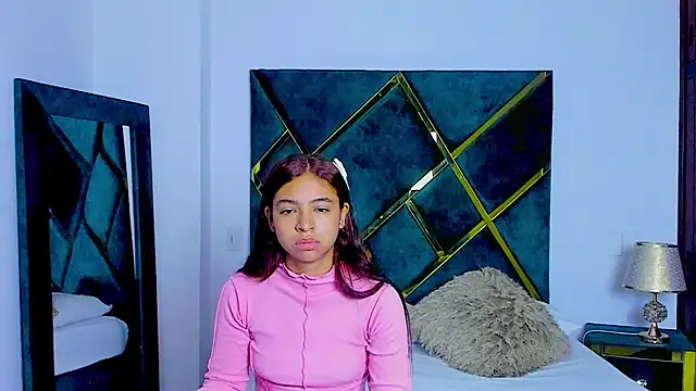 Snapshot of Criss_Ariana chatting on March 12, 2025, 11:42 am Criss Ariana online show from March 12, 2025, 11:42 am