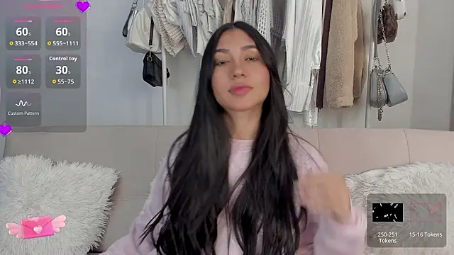 Snapshot of Sweetnaughtygirl_ chatting on March 5, 2026, 1:23 am Sweetnaughtygirl online show from March 5, 2026, 1:23 am