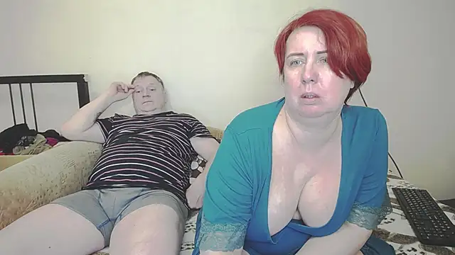 Daddy Basllio and wife online show from December 15, 2024, 7:10 pm