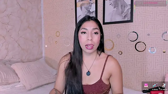 Snapshot of Mia_Gothzx chatting on June 16, 2026, 9:17 pm Mia Gothzx online show from June 16, 2026, 9:17 pm