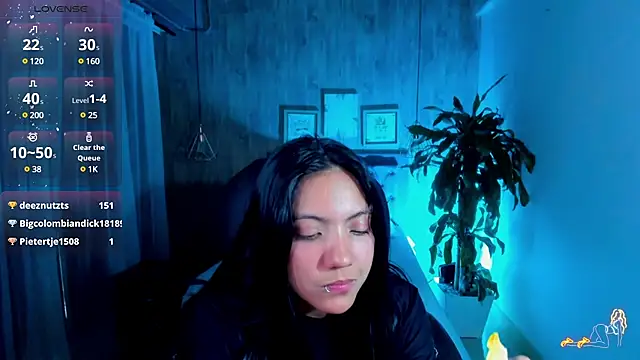 Snapshot of miichael_black chatting on January 28, 2025, 8:36 pm miichael black online show from January 28, 2025, 8:36 pm