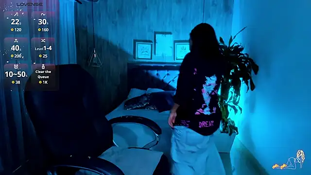 Snapshot of miichael_black chatting on January 29, 2025, 12:45 pm miichael black online show from January 29, 2025, 12:45 pm