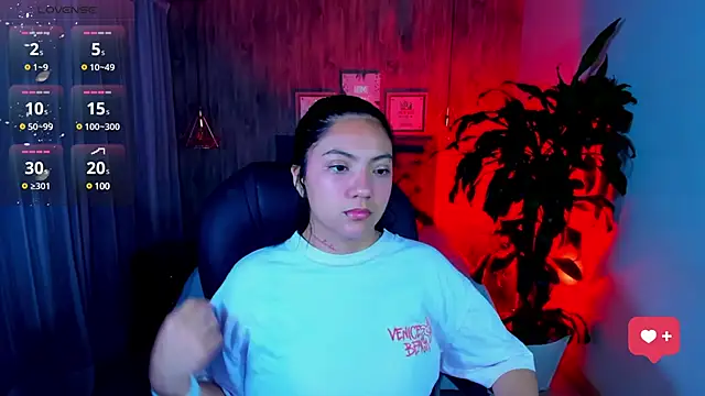 Snapshot of miichael_black chatting on February 26, 2025, 12:25 pm miichael black online show from February 26, 2025, 12:25 pm