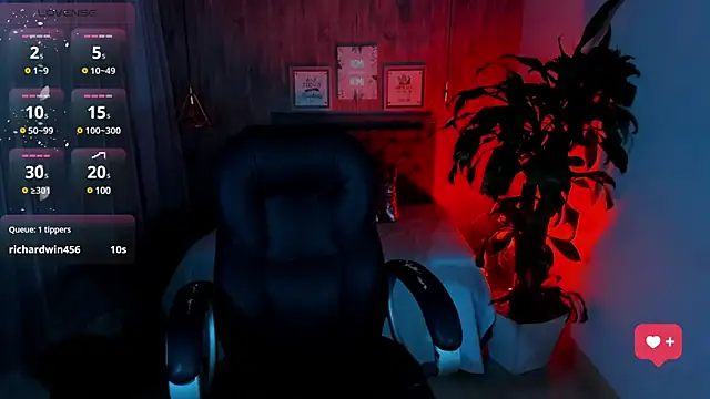 Snapshot of miichael_black chatting on February 28, 2025, 7:03 pm miichael black online show from February 28, 2025, 7:03 pm