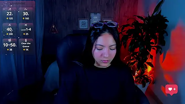 Snapshot of miichael_black chatting on March 8, 2025, 1:57 pm miichael black online show from March 8, 2025, 1:57 pm