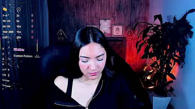 Snapshot of miichael_black chatting on October 29, 2025, 9:05 pm miichael black online show from October 29, 2025, 9:05 pm