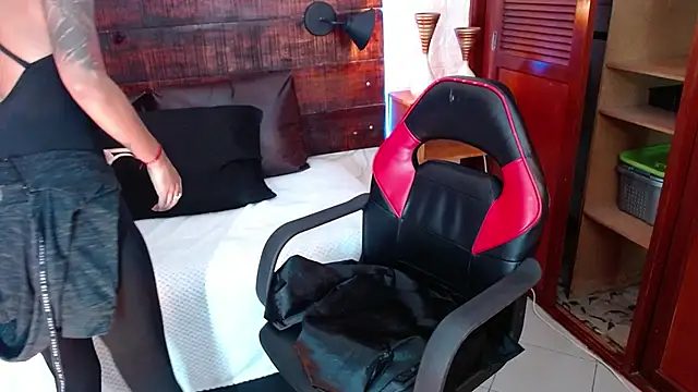 Snapshot of Celeste_sanz chatting on January 9, 2025, 7:29 pm Celeste sanz online show from January 9, 2025, 7:29 pm