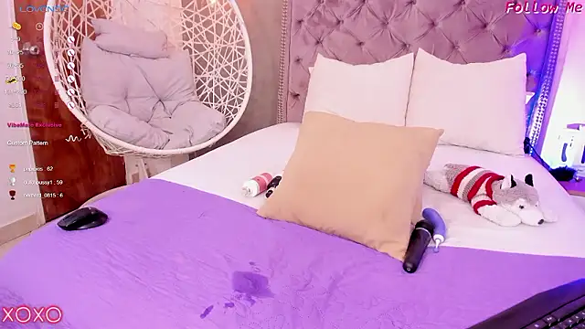 Snapshot of emily_daarell chatting on December 5, 2024, 2:09 am emily daarell online show from December 5, 2024, 2:09 am