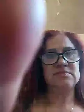 Snapshot of Edged_Hot69 chatting on January 6, 2025, 8:28 pm Edged Hot69 online show from January 6, 2025, 8:28 pm