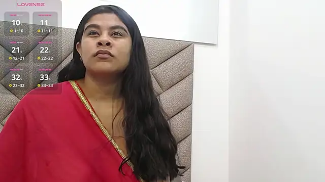 Snapshot of iniyalaboni chatting on February 12, 2025, 12:33 pm iniyalaboni online show from February 12, 2025, 12:33 pm