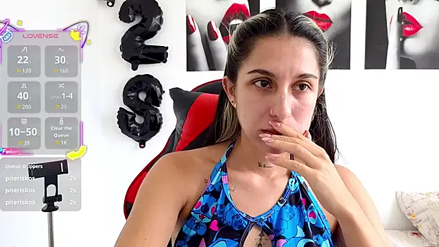 tammyandrade  online show from September 18, 2025, 2:41 pm