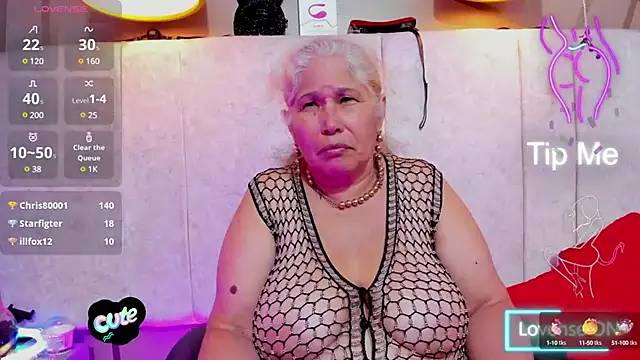 girl amada online show from March 16, 2025, 7:37 am