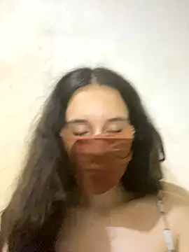 Snapshot of Chahrazad66 chatting on October 15, 2025, 1:39 am Chahrazad66 online show from October 15, 2025, 1:39 am