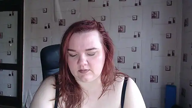 TasyaBigTTs online show from March 18, 2026, 5:10 am