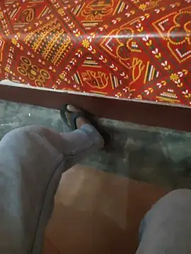 Snapshot of iaparna chatting on November 25, 2025, 8:14 am iaparna online show from November 25, 2025, 8:14 am