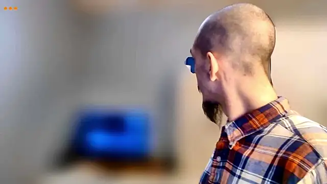 VanceFontaine online show from March 13, 2026, 1:01 am