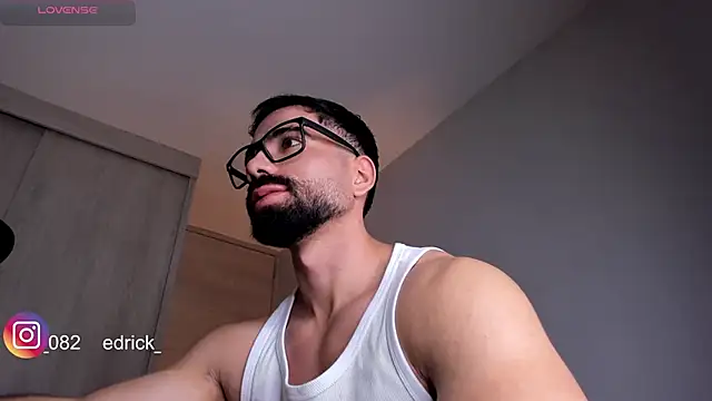 Snapshot of edrick_walton1 chatting on February 20, 2025, 10:37 am edrick walton1 online show from February 20, 2025, 10:37 am