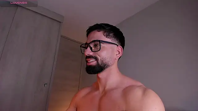 Snapshot of edrick_walton1 chatting on March 12, 2025, 12:04 pm edrick walton1 online show from March 12, 2025, 12:04 pm