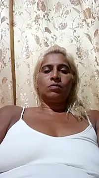 Goodgirlsue 77 online show from March 10, 2025, 7:29 pm