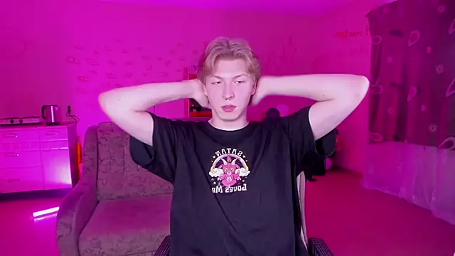 Snapshot of TheMikeSever chatting on January 21, 2025, 6:12 pm TheMikeSever online show from January 21, 2025, 6:12 pm