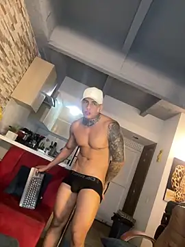 Snapshot of Dominiofit chatting on October 30, 2025, 12:45 am Dominiofit online show from October 30, 2025, 12:45 am