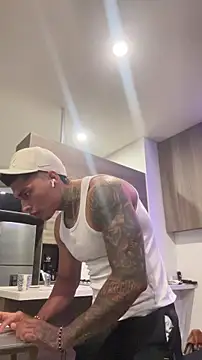 Snapshot of Dominiofit chatting on March 30, 2026, 12:00 am Dominiofit online show from March 30, 2026, 12:00 am