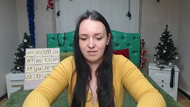 IsabelBlackberry online show from January 12, 2025, 12:12 pm