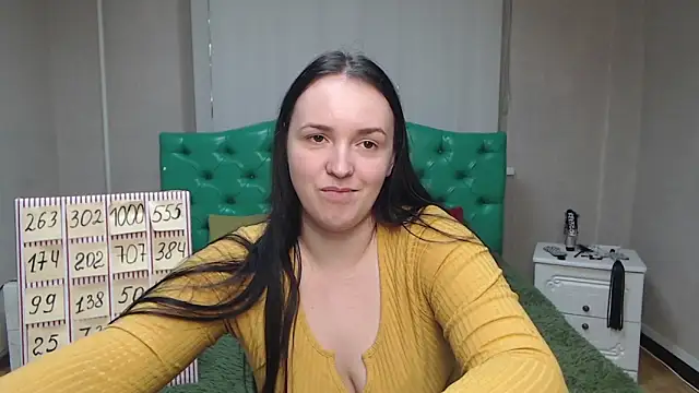 IsabelBlackberry online show from January 23, 2025, 12:19 pm