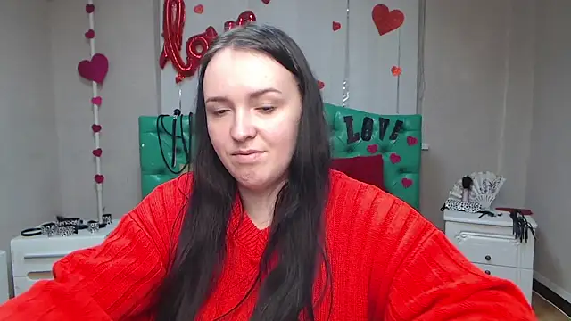 IsabelBlackberry online show from March 17, 2025, 8:51 am