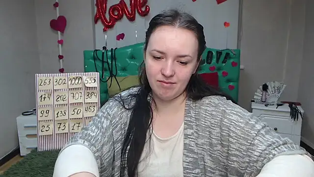 IsabelBlackberry online show from March 20, 2025, 6:08 am