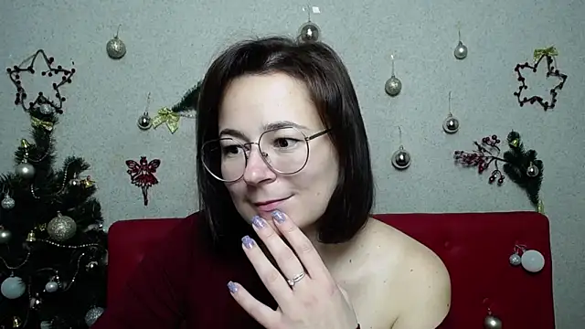 Snapshot of MarieSho chatting on December 26, 2024, 12:14 am MarieSho online show from December 26, 2024, 12:14 am