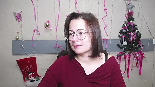 Snapshot of MarieSho chatting on December 30, 2024, 10:21 am MarieSho online show from December 30, 2024, 10:21 am