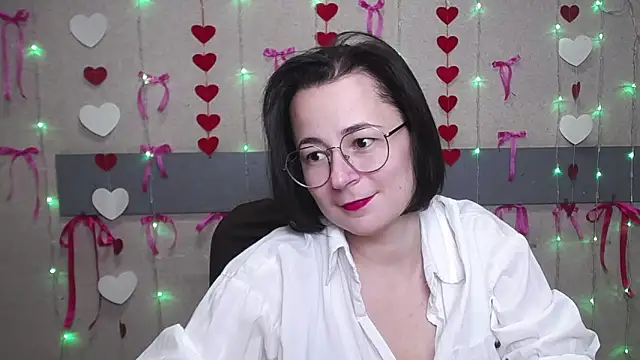 Snapshot of MarieSho chatting on January 22, 2025, 12:06 am MarieSho online show from January 22, 2025, 12:06 am