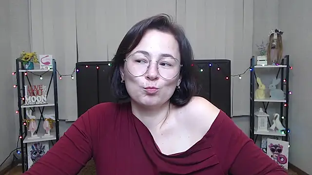 Snapshot of MarieSho chatting on January 31, 2025, 1:23 pm MarieSho online show from January 31, 2025, 1:23 pm